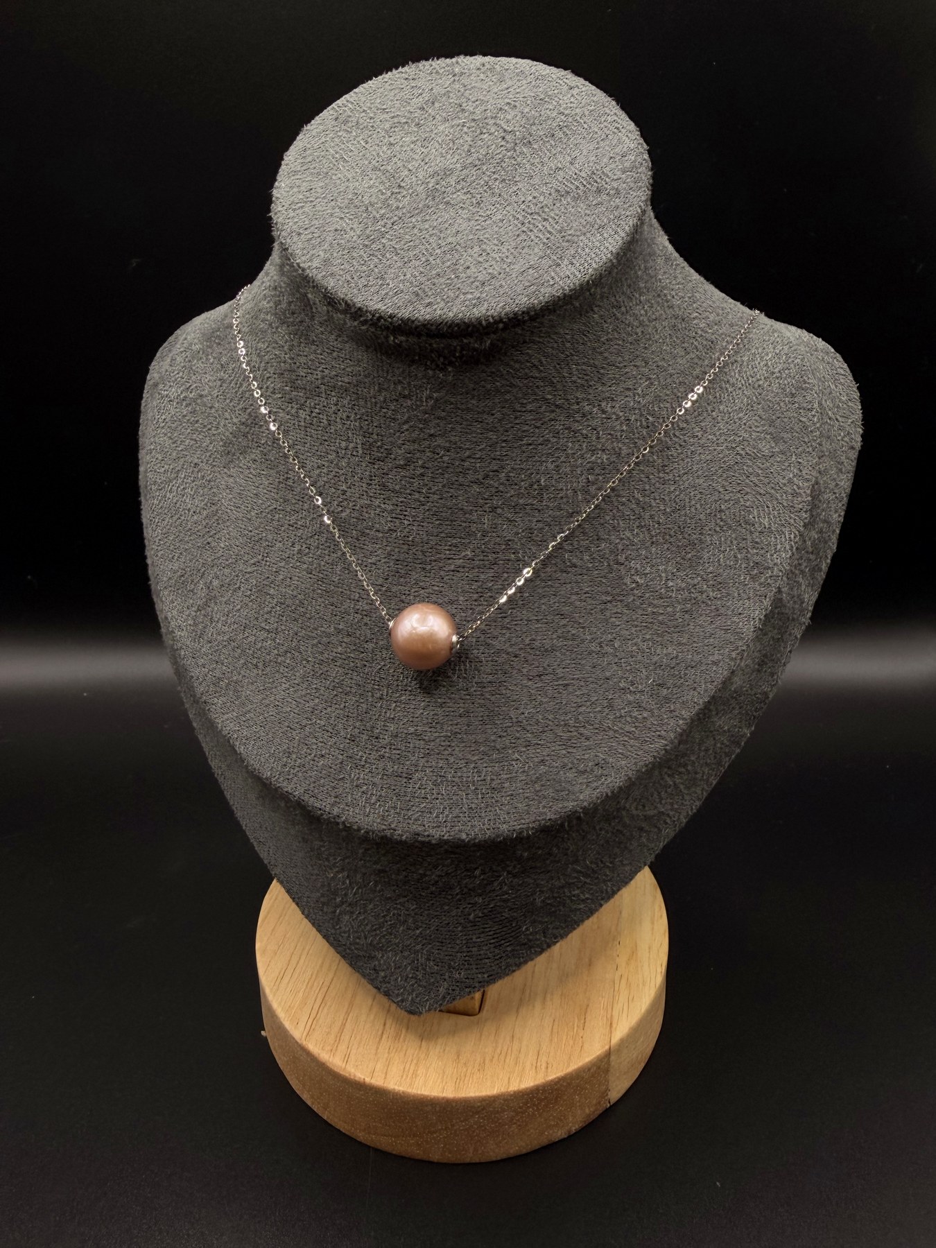 Halskette mit einzelner violetter Perle — YAROGO